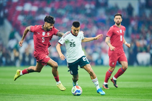 6' México 0-0 Portugal